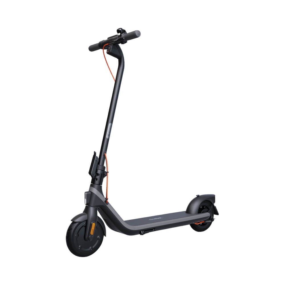สกู๊ตเตอร์ไฟฟ้า Ninebot E2 Plus สีดำ